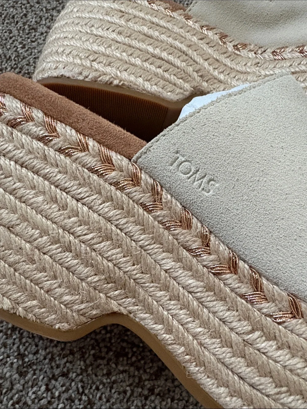 TOMS Cream Suede Platform Slide Sandals - Picture 3 of 10